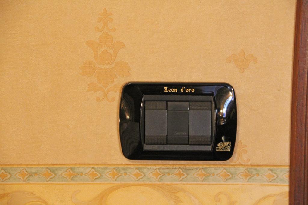Albergo Ristorante Leon D'Oro Новента ди Пиаве Екстериор снимка
