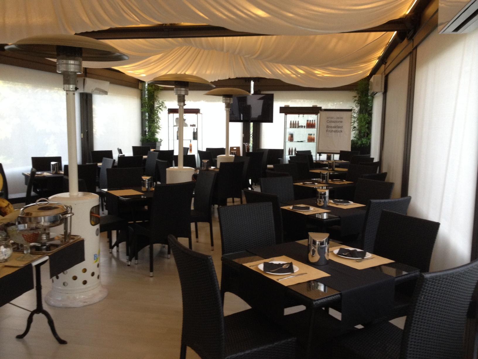 Albergo Ristorante Leon D'Oro Новента ди Пиаве Екстериор снимка