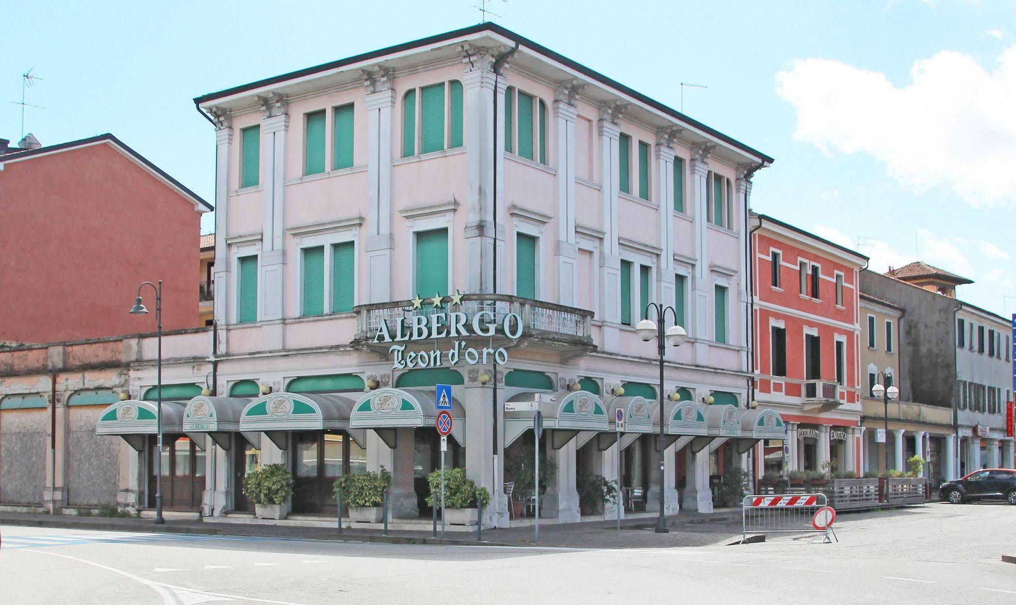 Albergo Ristorante Leon D'Oro Новента ди Пиаве Екстериор снимка